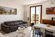 Apartment Sirmione Lugana - Box Auto, AC, WiFi, 600m from Lake