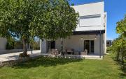 Beautiful Apartment In Vir With Wifi