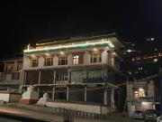 Top Leh