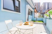 Casa Azul @ Jardim do Morro by BnBird