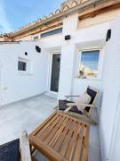 Modern Penthouse with Rooftop in Central Málaga