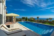 Vila sa bazenom Emar, Budva