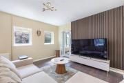 Top Burgess Hill