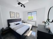 Family-Friendly Apartment, 2 Bedroom and Living Area & Balcony, with Garden Access, Donilads Properties - Home Everywhere, Relax & Nature Escape