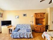 Apartamento a 50m de la playa en Roses - ES-258-158