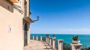 Top Vasto