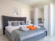 Qoople Elite 3 City Apartments
