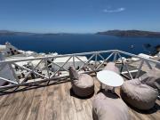 Top Oia
