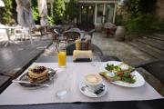 Barrique 17 - Breakfast at Restaurant & Minibar - Old Town