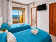 Vacansis Habitaciones de Hostal a Primera linea de playa en Cullera