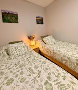 Habitación en apartamento con zonas comunes compartida H4