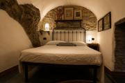 Top Apricale