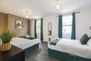 Station Side Sanctuary - 2BR Central Brig… - 19308