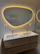Cozy modern flat 15m from canals
