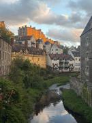 Charming Old Schoolhouse Apartment in Dean Village