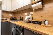 1BD Modern Retreat in a Peaceful Area by Flat Manаger