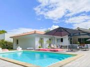 Villa proche lac avec piscine chauffée - FR-1-831-20