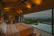 Top Uluwatu