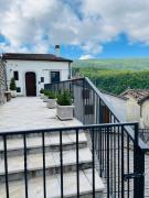Top San Fele