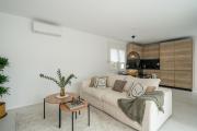 Modern Calahonda House w Large Terrace & Pool