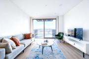 Luxury 2BR next to US Embassy with River Views