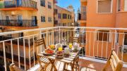 Valdes City Center Alicante by NRAS