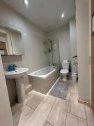 Large flat in Bethnal Green