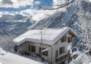 Chalet Broski - Spacious Chalet with Hot Tub, Sauna & BBQ