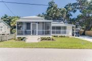 Top Bay Saint Louis