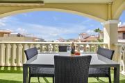 SUN AND GREEN, Heated Pool, 3 Rooms, Air C