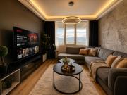 32nd Floor Sky View Pool Gym Free Parking