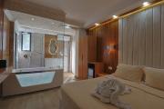 Top Ksamil