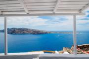Top Oia