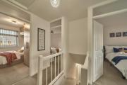 Grand 4BR Home Near Heathrow Free Parking & Garden
