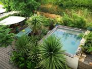 MAISON avec JARDIN ET BASSIN DE BAIGNADE