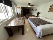 Top Casa Blanca La Corregidora