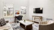 Landing Stylish 1BD Clubhouse