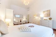 Luxury Historic Apartment Campo dei Fiori