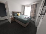 Home in Harrow close to wembley