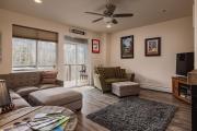 Girdwood Mountain Basecamp-Sleeps 7-Near Alyeska