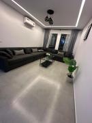 Spacious Modern Apartment