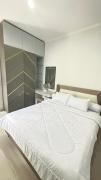 Top Cilandak
