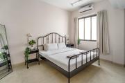 Quirky 1BHK in Bandra W by Squareone Stays