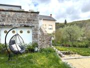 Maison de charme, vue forêt,4 chambres, draps et serviettes inclus, St-Denis-Margeride