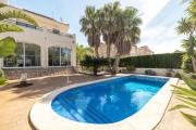 Nice house with private pool