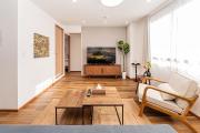 1-minute walk to Keikyu Zasshiki StationQuiet residential neighborhoodRight next to a large shopping arcade14-minute direct access to Haneda Airport