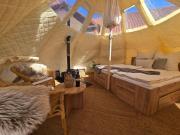 Månefjord Glamping - Private Stargazer Lodge