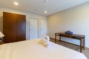 Great Location 2BR Sea & Mountain View C277