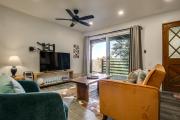 Top Crestline