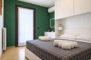 Appartamento Vista Lago con Giardino e Piscina